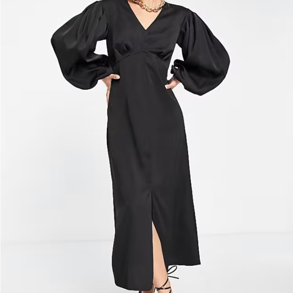 The Closet London Black V-Neck Maxi Dress with Balloon Sleeves